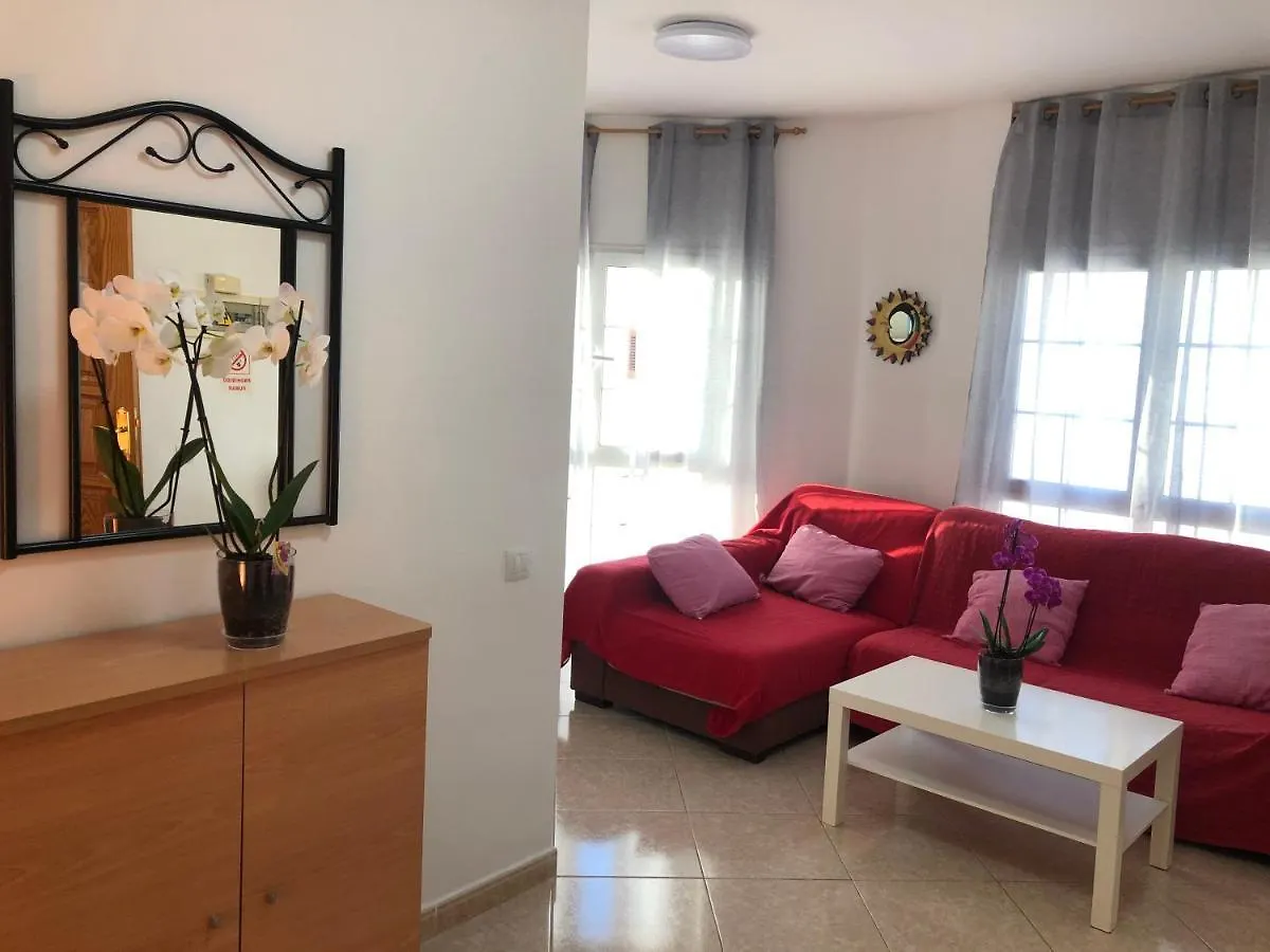 Apartamento Junto La Playa 格兰塔拉雅