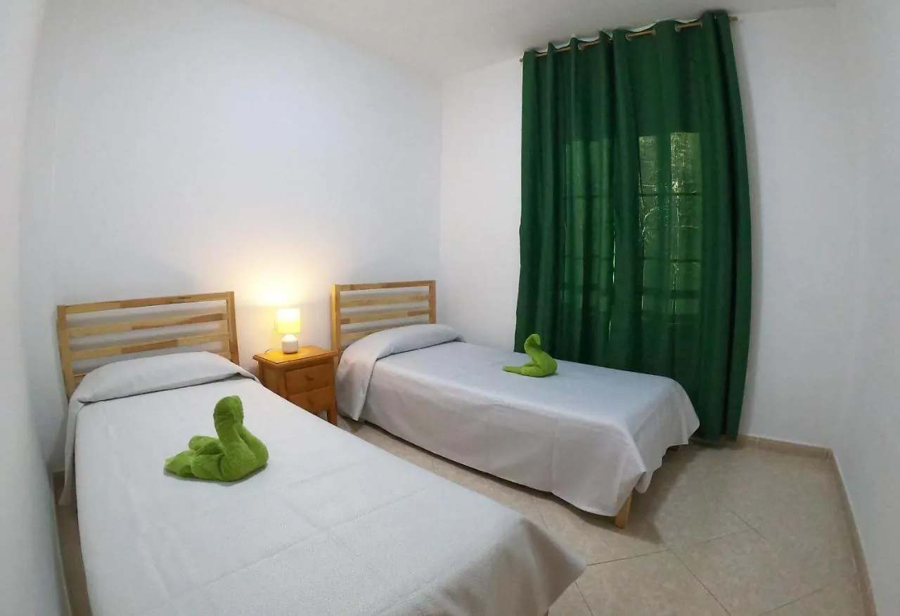 Apartamento Junto La Playa 格兰塔拉雅 公寓